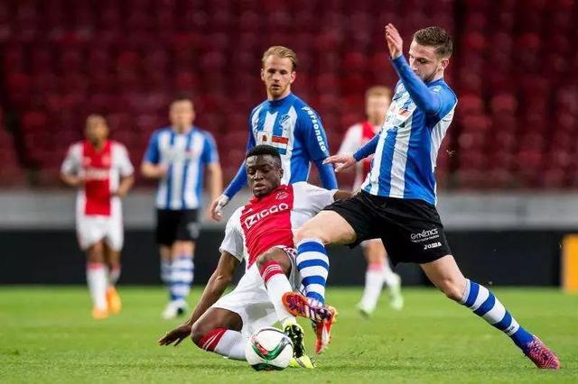 的出色发挥 的出色发挥